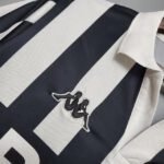 Jersey Juventus Retr?′ 1984/1985 - Black and White - Image 5