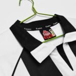 Juventus Retro 1997-1998 Long Sleeve Home Kit - Image 6