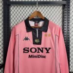 1997-1998 Retro Juventus Away Long Sleeve - Image 3