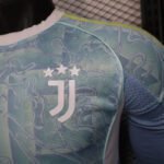 2025/2026 Juventus Away Kit Long Sleeve - Image 5