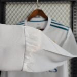 2017-2018 Retro Real Madrid Home Kit Long Sleeve - Image 4