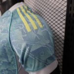 2025/2026 Juventus Away Kit Long Sleeve - Image 6
