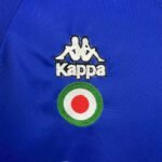 1995-1996 Retro Juventus Away Jersey Long Sleeve - Image 4