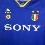 1995-1996 Retro Juventus Away Jersey Long Sleeve - Image 3