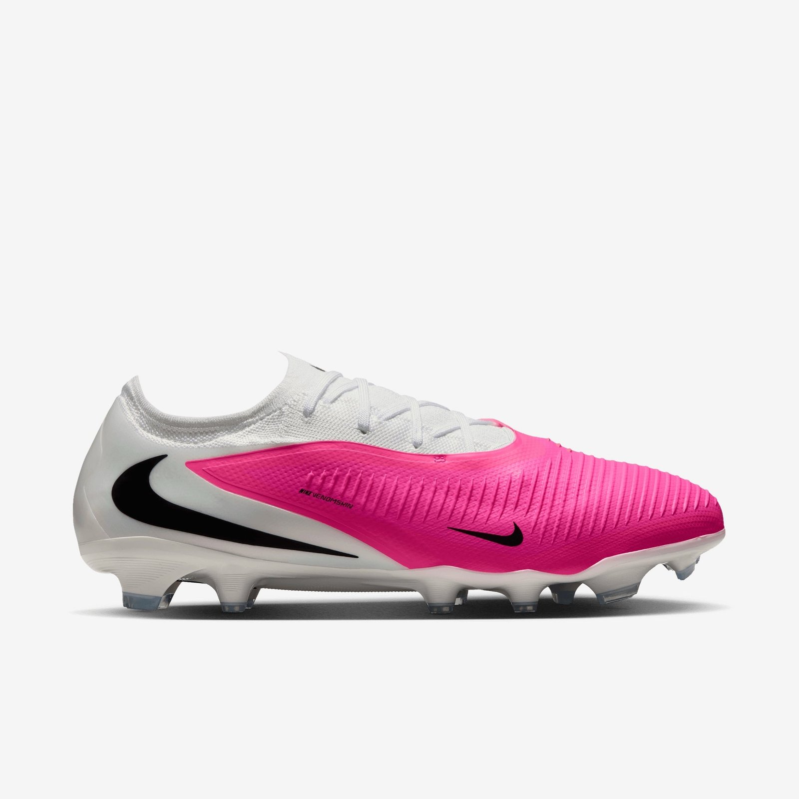 1-nike-phantom-6-low-pro-firm-ground-soccer-cleats-iq1886-900.jpg Nike Phantom 6 Low Pro - Image 1
