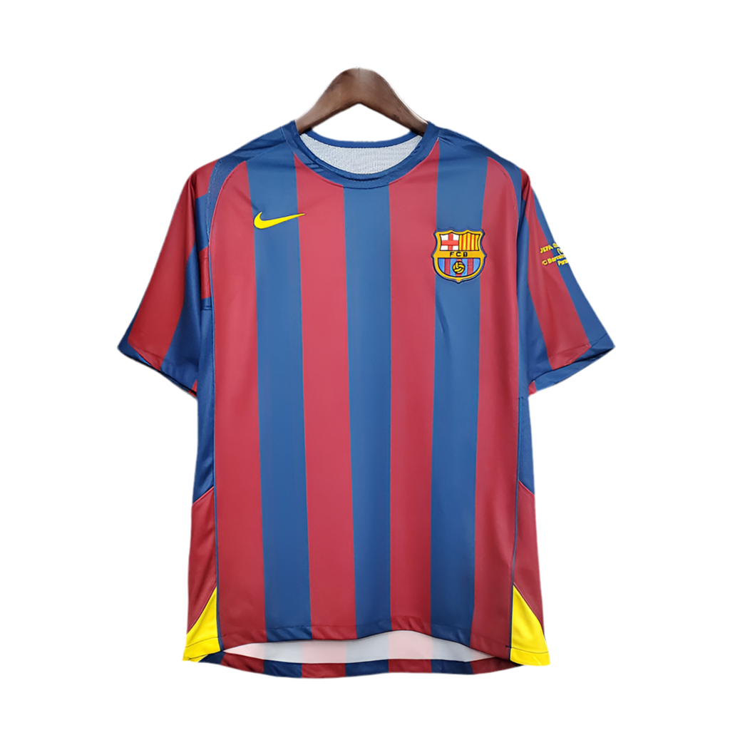 F19A29E3-CF21-4E7F-A59A-6B57B3540E3E.png Jersey Barcelona Retro 2006 - Blue and Red - Image 1