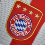 Jersey Bayern de Munique Retro 2010/2011 - Image 4