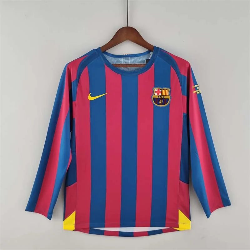 0489e6e44c94ac7cbe2851968aca2980.jpg 2005-2006 Retro Barcelona Home Jersey Long Sleeve - Image 1