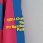 2005-2006 Retro Barcelona Home Jersey Long Sleeve - Image 8