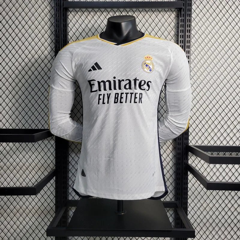 929e9b4b0e635e118bd6714f8c6f2818.jpg 2023/2024 Real Madrid Home Kit Long Sleeve - Image 1