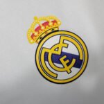 2016/2017 Retro Real Madrid Home Jersey Long Sleeve - Image 5