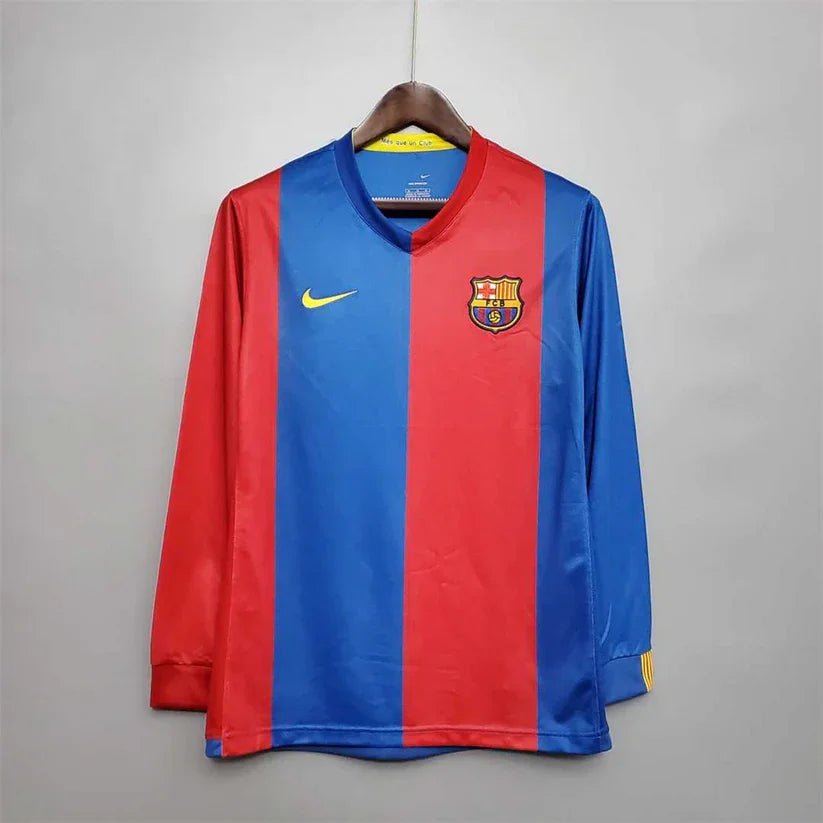 f51d8acb1057ed628c59c57843179d33.jpg 2006-2007 Retro Barcelona Home Jersey Long Sleeve - Image 1