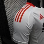 Liverpool's second away player edition football jersey for 2025-2026 - Image 5