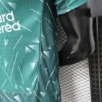 2026/2027 Player Version Liverpool Goalkeeper Green Football Shirt 1:1 Thai Quality - Image 8