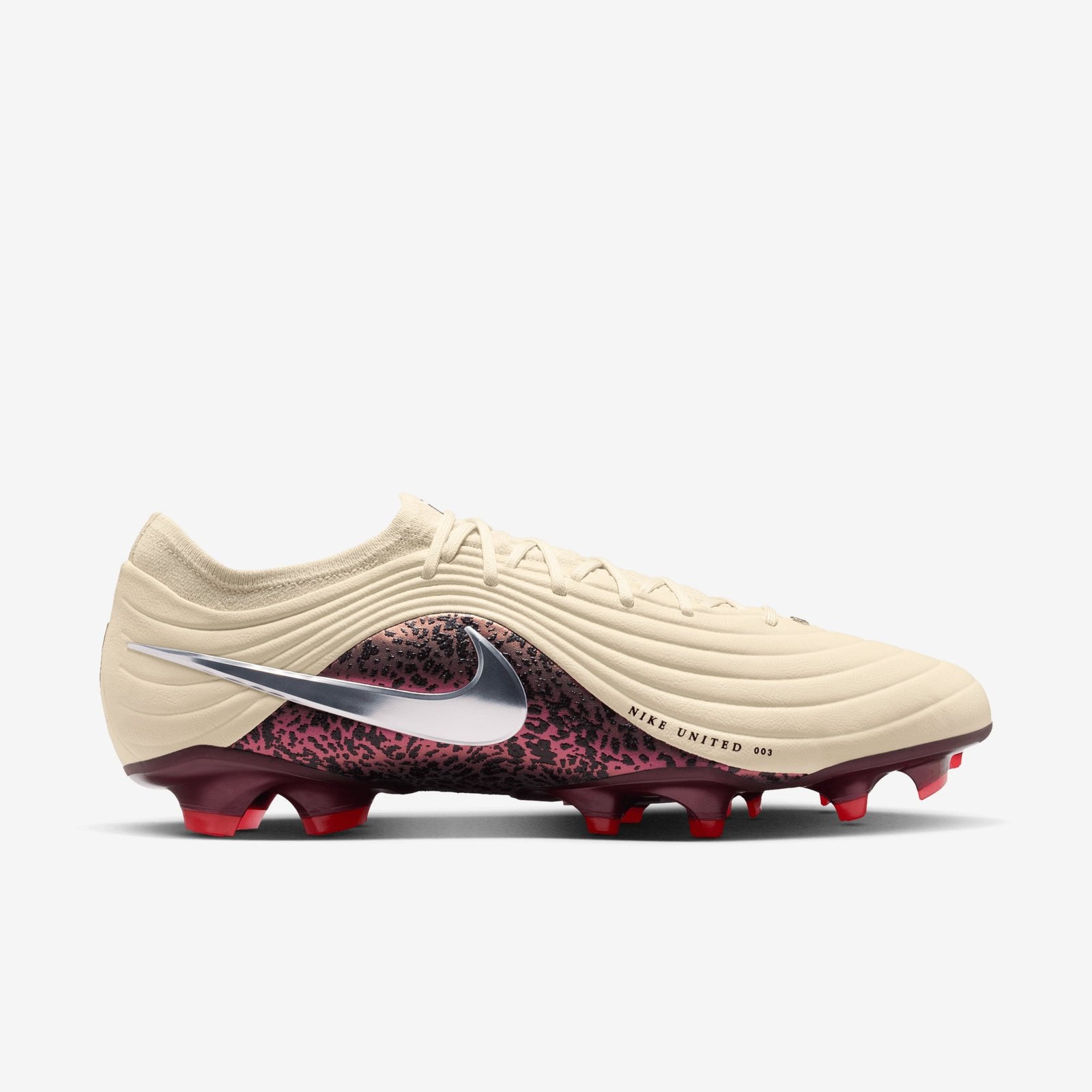 1-nike-united-tiempo-maestro-elite-firm-ground-low-top-soccer-cleats-io8457-201.jpg Nike United Tiempo Maestro Elite - Image 1