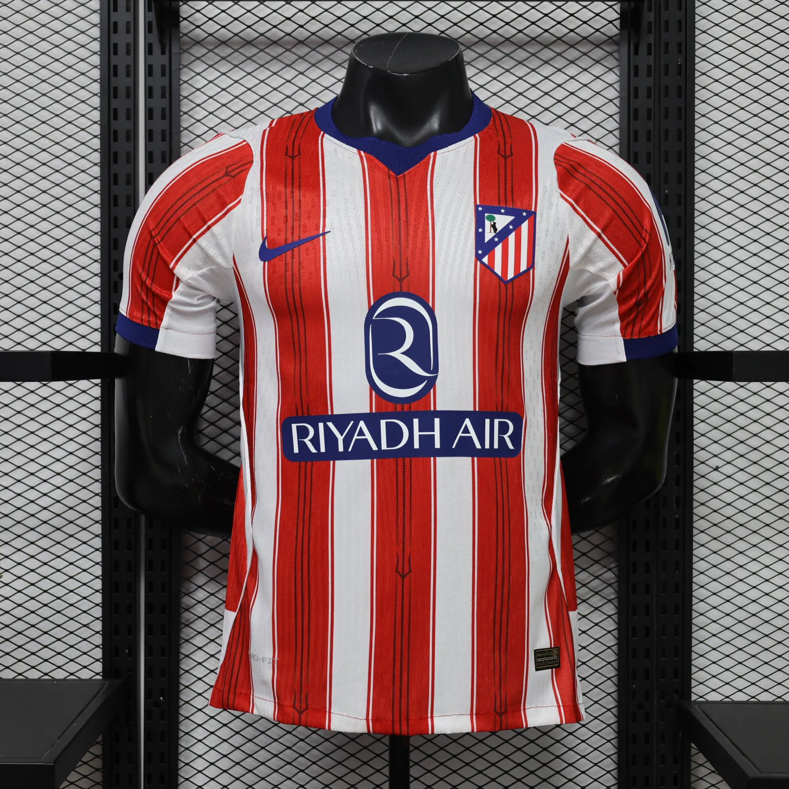 448b5a07501232bb0f6b0e51e33da3b0.webp 2026/2027 Player Version Atletico Madrid Home Football Shirt 1:1 Thai Quality - Image 1