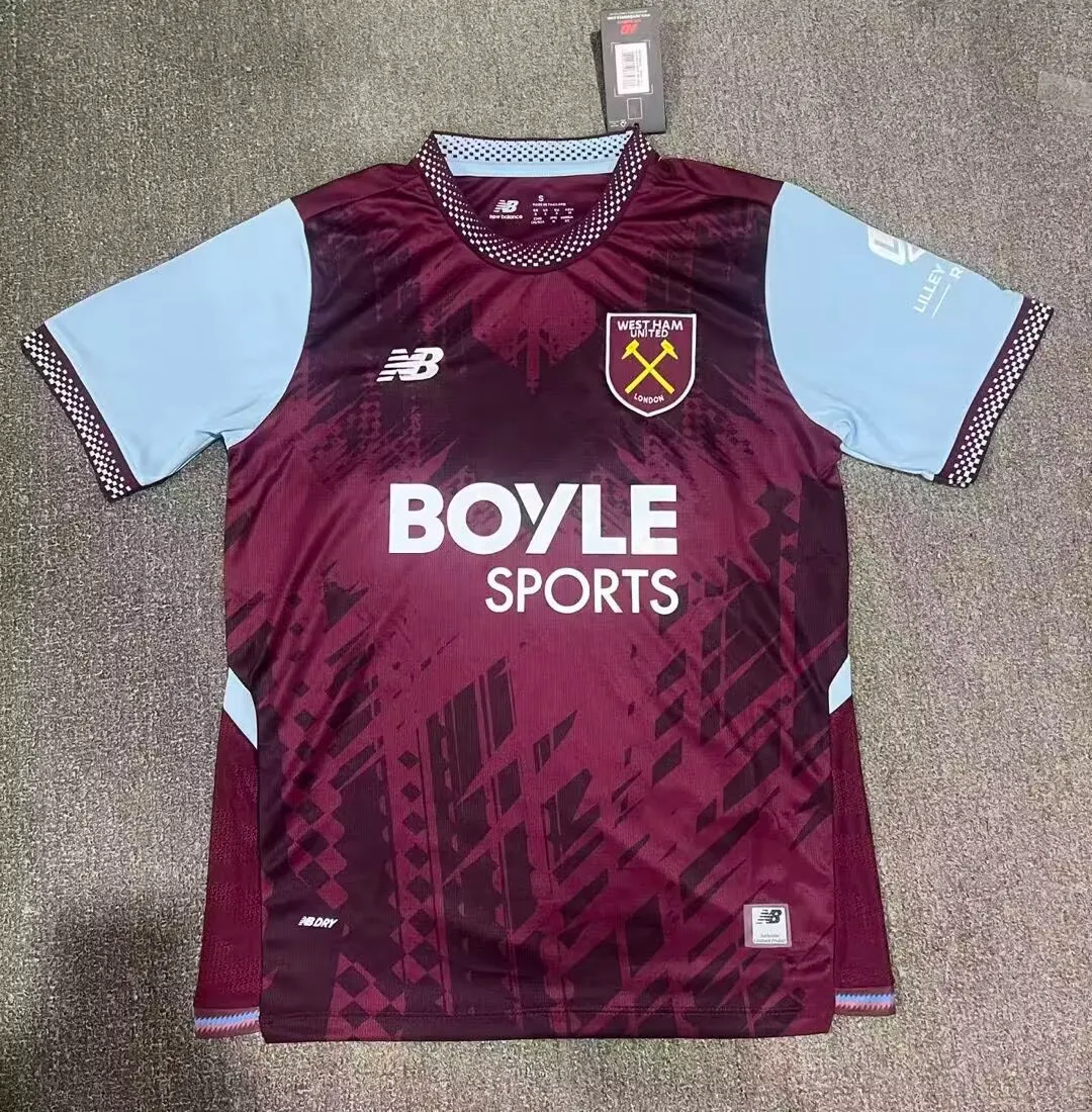 7aeaea01860ead9bc5d8dd23b8856bfb.webp 2026/2027 West Ham United Home Football Shirt 1:1 Thai Quality - Image 1