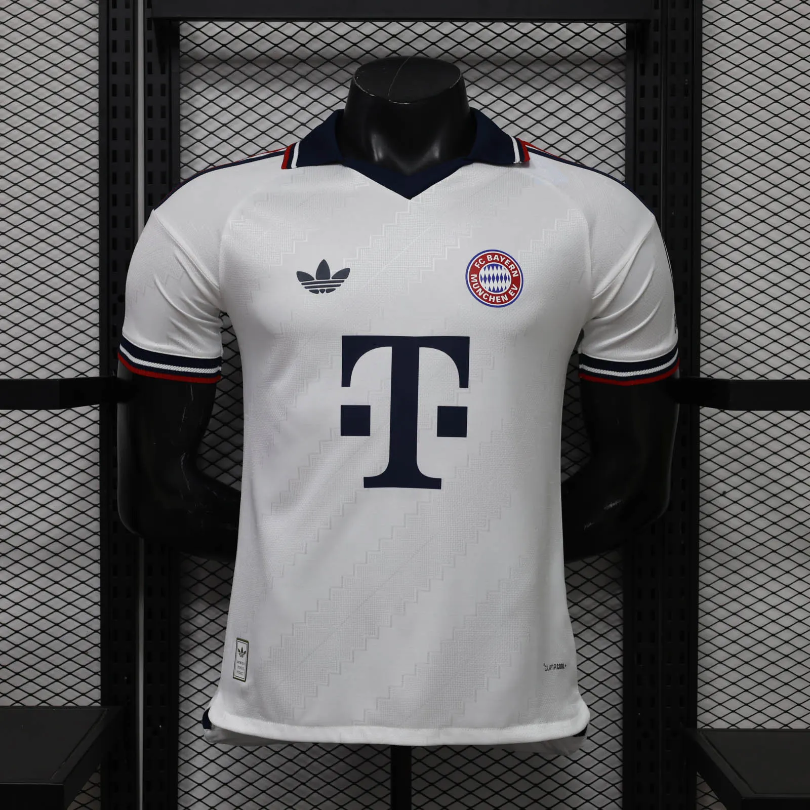 7efefdd467285445374bb6ea8bd1aa0d.webp 2026/2027 Player Version Bayern Munich Away Football Shirt 1:1 Thai Quality - Image 1