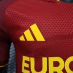 2026/2027 Player Version Roma Home Soccer Jersey 1:1 Thai Quality - Image 5