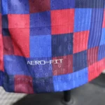 2026/2027赛季巴塞罗那球员版赛前热身服红蓝格子足球衫 1:1 泰国品质 - Image 9