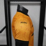 2026/2027 Player Version Wolverhampton Wanderers Home Football Shirt 1:1 Thai Quality - Image 7
